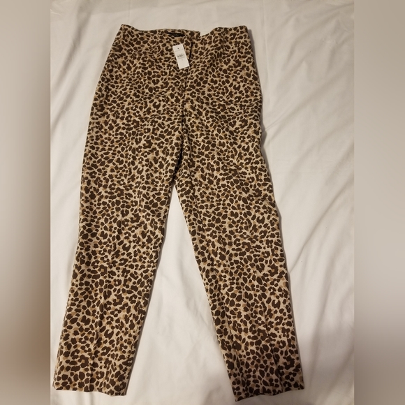 Ann Taylor Pants - NWT Anna Taylor Leopard Pants High Rise Size 8